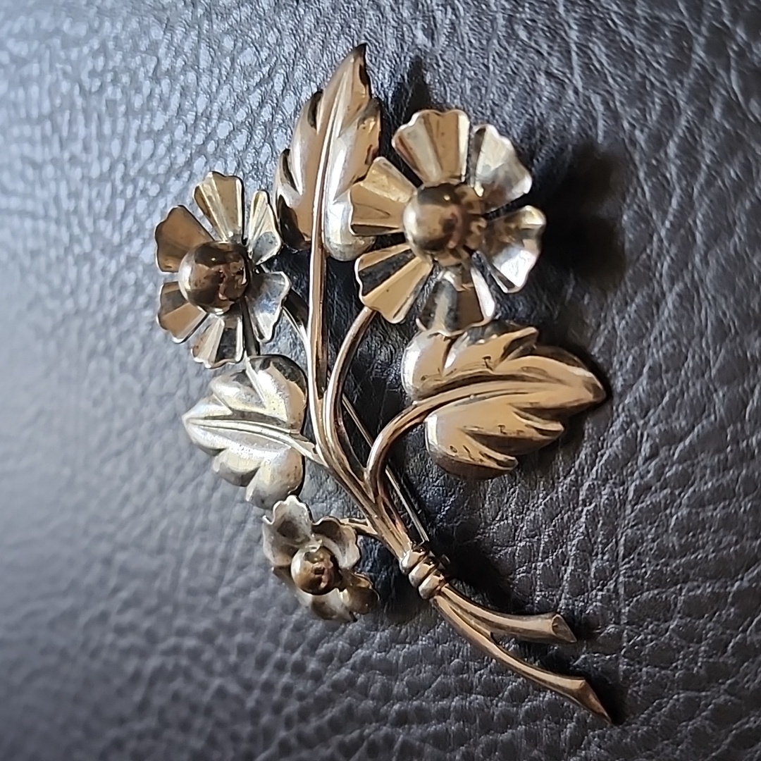 Vtg Brooch